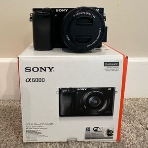 Sony 6000 digital camera & 2 lenses